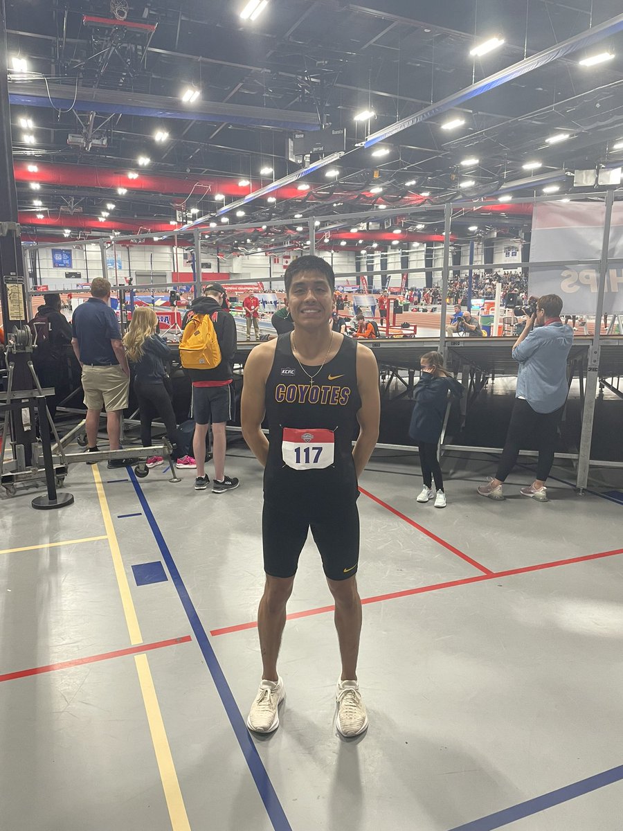 🎟️ ONTO FINALS

Julian punches a brand new PR and KWU School Record in the 1,000m with his 2:26.61 finish. He’ll compete tomorrow at 2:45 PM! #RollYotes