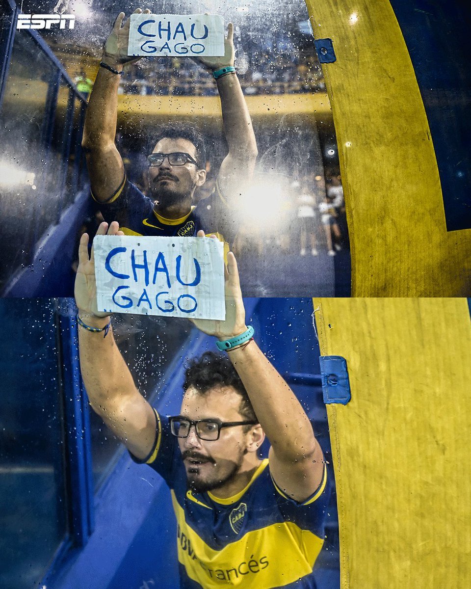 📸Un hincha de #Boca en #LaBombonera pidiendo la salida de Fernando #Gago.