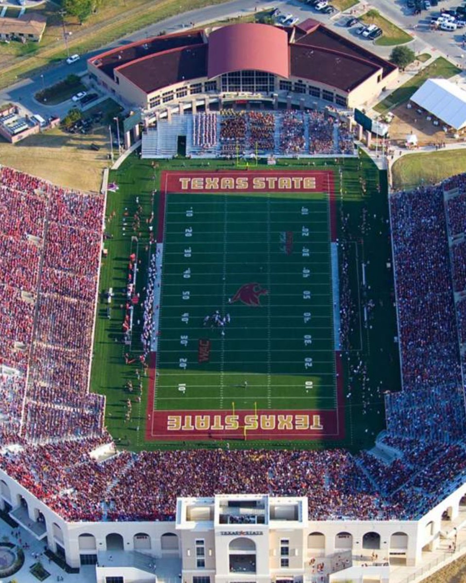 StennettGarret1's tweet photo. After a great conversation I'm blessed to receive an offer from Texas State University.@_CoachGregg @GJKinne @26Int_Hit @Marshall_Reggie 
 
@Coach_Hughes2 @CoachJShaw @CoachB_Morgan @CoachWeathersby @WeissFootball https://t.co/eqly5e9thu