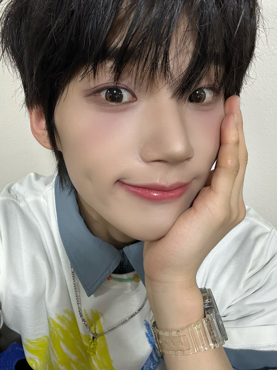 bbib1n's tweet photo. 아 잠만... https://t.co/UUlw5v6hY3