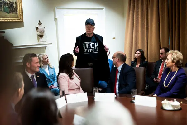 Delusion tweet media