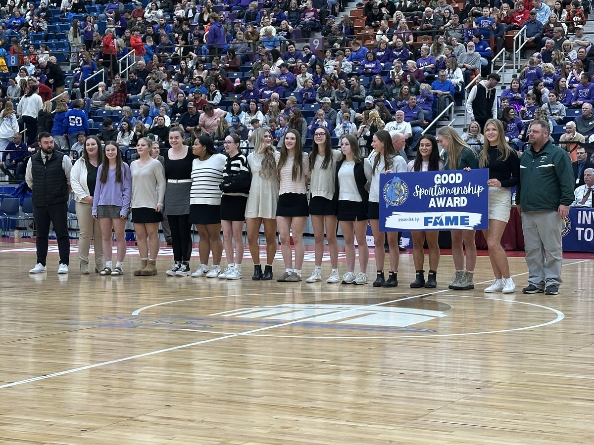 mpaACCbbsite's tweet image. Congratulations to the Winthrop Ramblers on their Good Sportsmanship award in Girls Class C South Basketball!