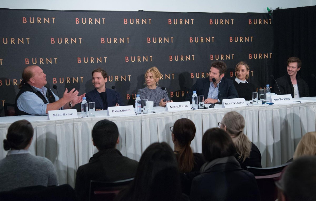 Another great series of discussions at the press conference for #AGoodRecipeMovie at The London Hotel in New York City. Word of advice, don't challenge Uma to a Pulp Fiction dance-off. She will eat you for breakfast. 🫵🏻 You will lose.