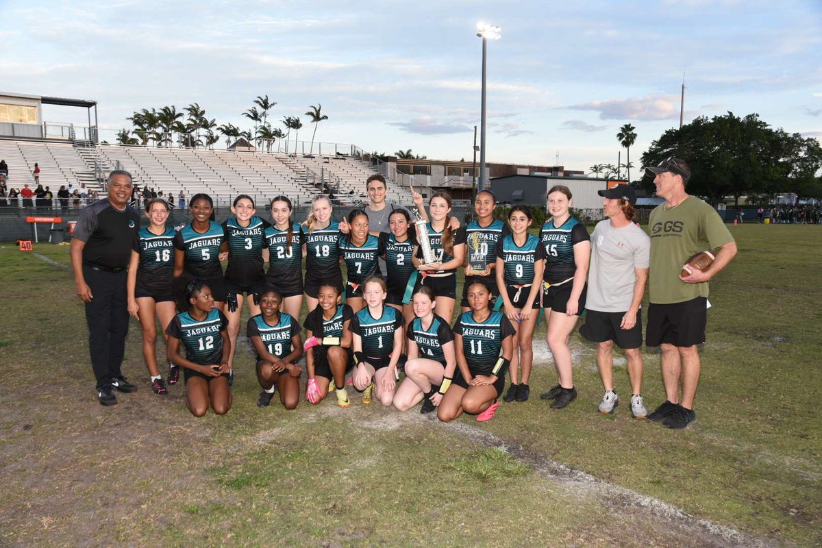 MSAASports's tweet photo. MSAA Flag Football Championships! Pompano Beach vs Indian Ridge Girls. Deerfield Beach vs Sunrise Boys. Champions: Indian Ridge &amp; Deerfield Beach!! Congratulations to all involved! @PBMSNation @MurrayPrincipal @DeerfieldBchMS @SunriseFalcons https://t.co/KVLliNvB28