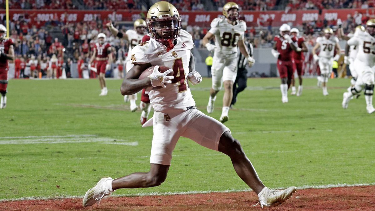 Massiah Mingo (@mingomassiah) on Twitter photo Blessed to say I’ve received an offer from Boston college! <a href="/GregBiggins/">Greg Biggins</a> <a href="/adamgorney/">Adam Gorney</a> <a href="/bruce_bible/">Bruce Bible</a> <a href="/alecsimpson5/">Alec Simpson</a> <a href="/SierraCanyonFB/">Sierra Canyon FBall</a> <a href="/ChadSimmons_/">ChadSimmons</a> Blessed to say I’ve received an offer from Boston college! <a href="/GregBiggins/">Greg Biggins</a> <a href="/adamgorney/">Adam Gorney</a> <a href="/bruce_bible/">Bruce Bible</a> <a href="/alecsimpson5/">Alec Simpson</a> <a href="/SierraCanyonFB/">Sierra Canyon FBall</a> <a href="/ChadSimmons_/">ChadSimmons</a>