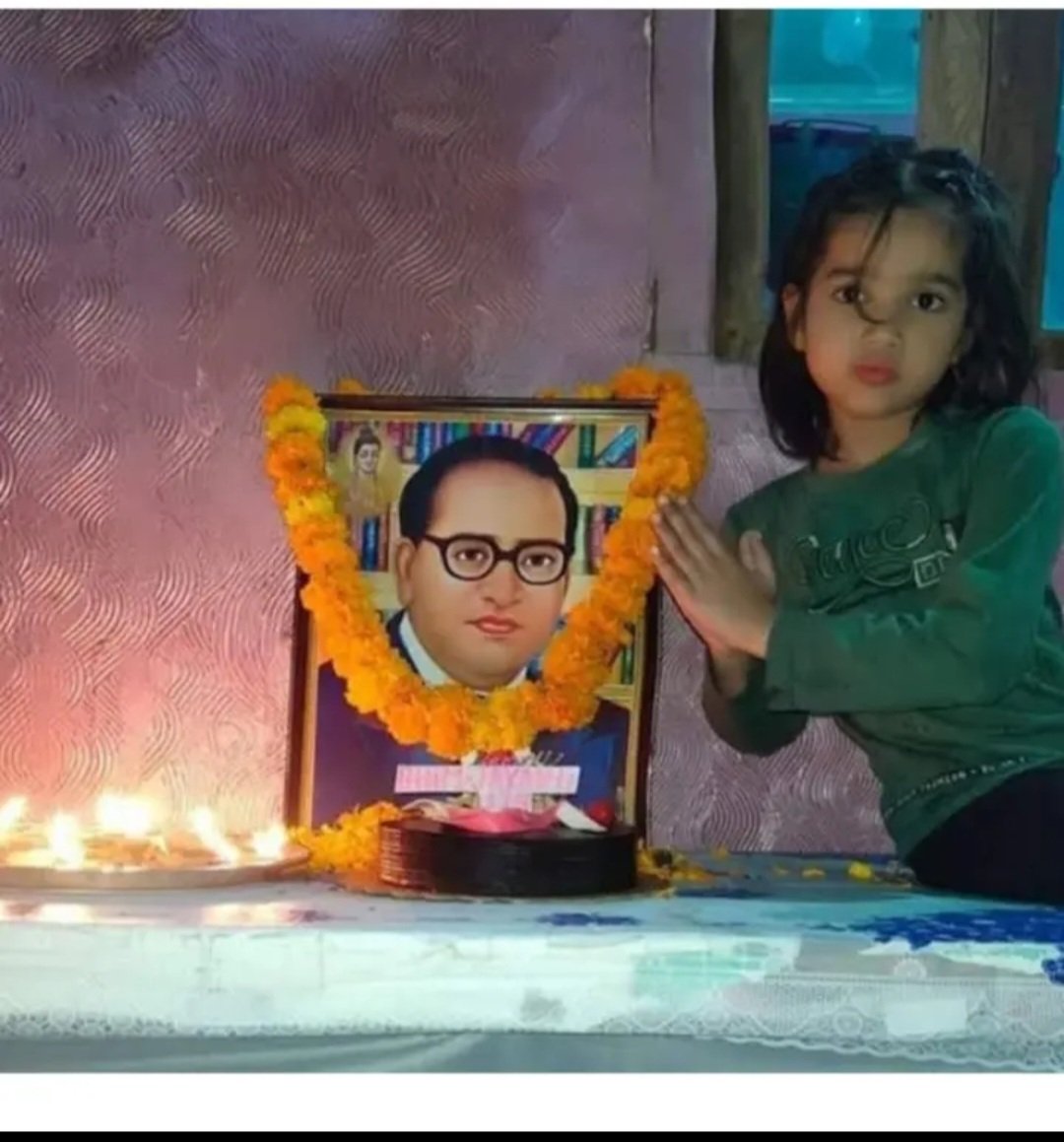 priyabauddh_'s tweet photo. गर्व से बोलो #जयभीम 💙🙏 https://t.co/Zk3hefyBSb