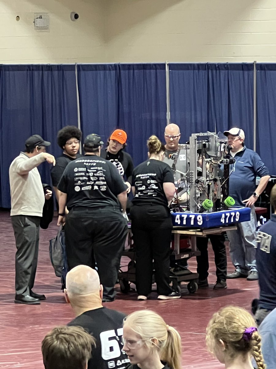 Sometimes competitions don’t go as planned. We started off strong but as the matches went on, our bot was having technical issues. We are hoping (&amp; praying) that w/ some repairs and troubleshoot tomorrow will be a better outcome.  #robosapiens #4779 #bwarastrong #firstinmichigan