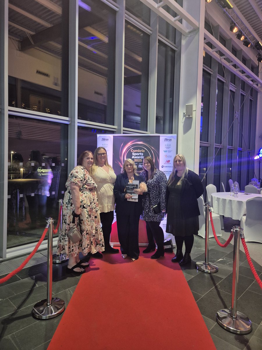 What great night! So proud!

<a href="/BarrowRaiders/">Barrow Raiders</a> coming away with 2 awards! Coach of the Year for Amanda and Community Project of the Year for us at Advantage! 🙌🙌🤍💙
#cumbriasportsawards25 
<a href="/ActiveCumbria/">Active Cumbria</a>