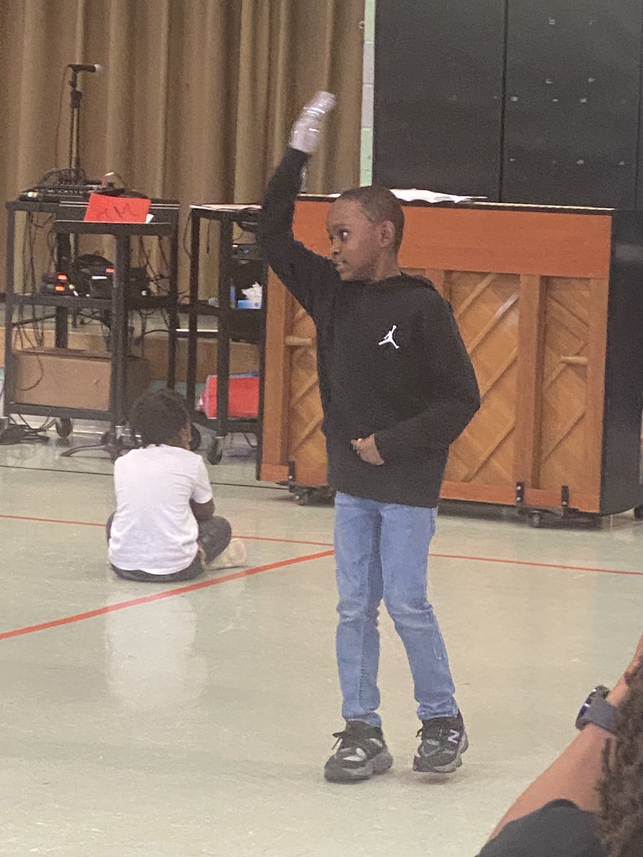 gbeltes_pgcps's tweet photo. Yesterday an exceptional group of students shared their knowledge with the whole school around black history. Way to go and thank you for this informative presentation. https://t.co/7Gj5vsfix7