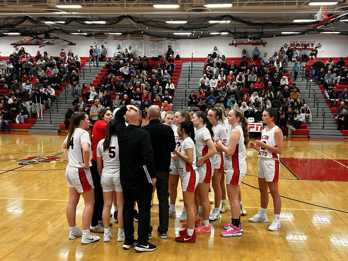 Final Score: Hilton 90, Webster Thomas 54. 

The Cadets will advance to the Class AA semifinal game vs Webster Schroeder on March 5th at 7:45pm @ Pittsford Sutherland HS. 

#WeAreHilton 🏀🍎