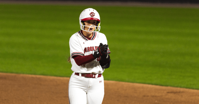 Softball America (@softbalamerica) on Twitter photo No. 17 South Carolina takes series opener at No. 8 Duke
The Gamecocks knocked Cassidy Curd out early en route to a 14-7 win in Durham.<a href="/GamecockSoftbll/">Gamecock Softball</a> remains one of the last undefeated teams in the nation along with Oklahoma.
South Carolina's offense 👉 on3.com/softball/news/… No. 17 South Carolina takes series opener at No. 8 Duke
The Gamecocks knocked Cassidy Curd out early en route to a 14-7 win in Durham.<a href="/GamecockSoftbll/">Gamecock Softball</a> remains one of the last undefeated teams in the nation along with Oklahoma.
South Carolina's offense 👉 on3.com/softball/news/…