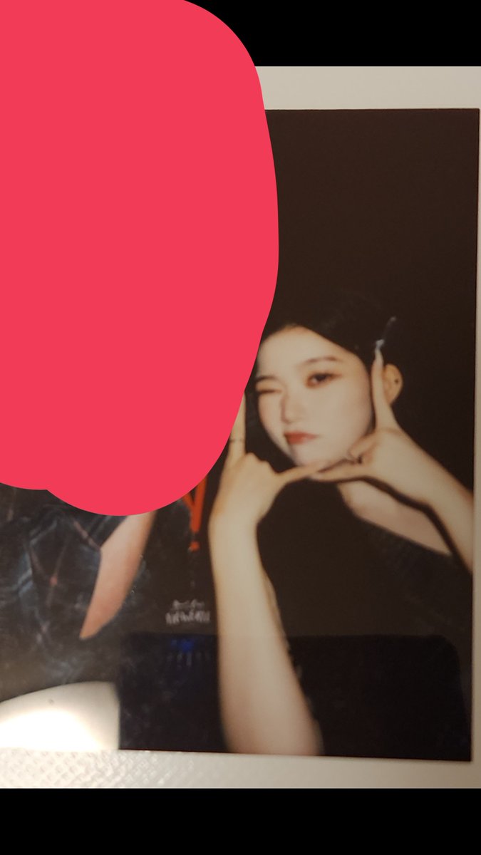 GodFriend_'s tweet image. During my snapshot w/ #Tsuki last night she randomly said she wanted to do the "(my name) pose". Turned out to be a reference to something she & I spoke about before an ep of Show Champion in like October 2023...I can't believe she remembered. You don't love her enough
#Billlie
