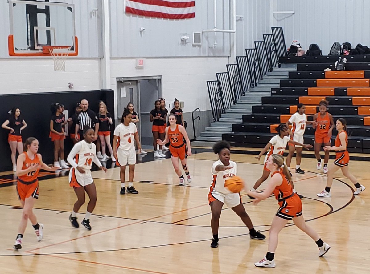 HuskerVol's tweet photo. #TennesseeGirlsHighSchoolBasketball #TSSAA #Region7A Quarterfinal: @GleasonGBB(orange) vs. @schoolmhstn(white) @west10sports https://t.co/HlbrUqHs7u