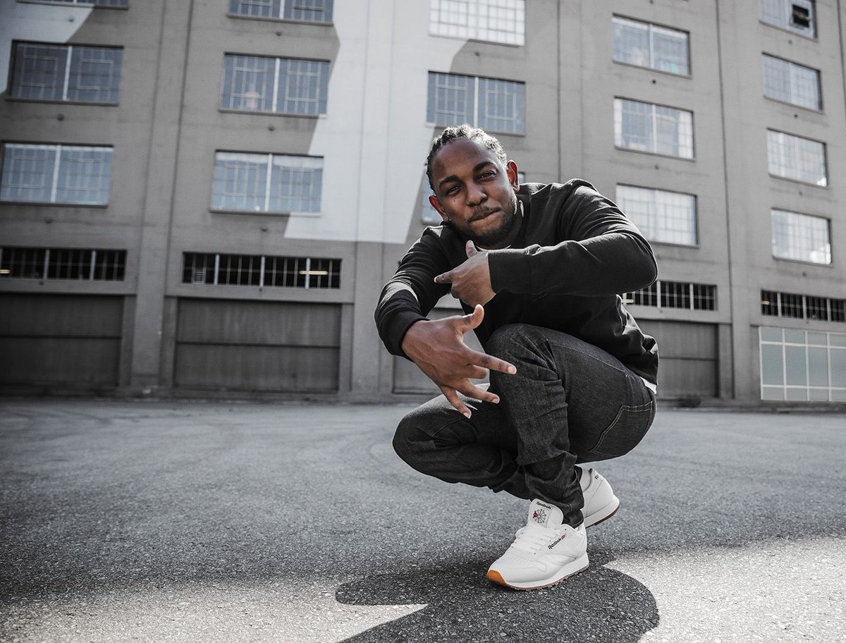 headkbot's tweet image. 