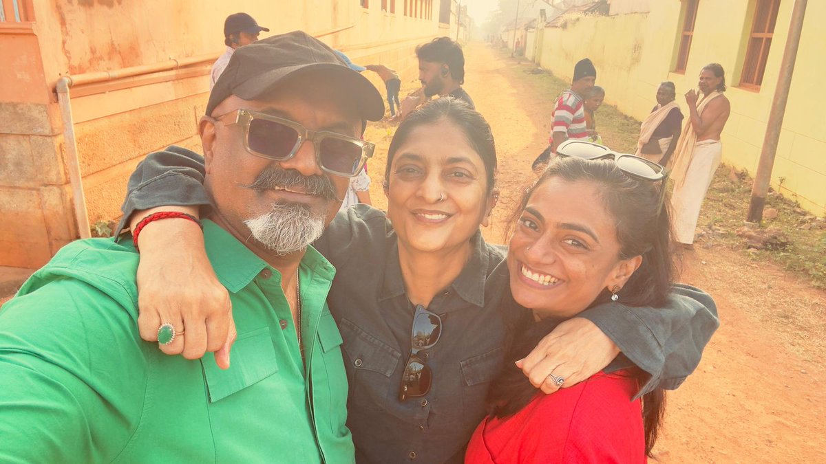 Sudha Kongara (@sudha_kongara) on Twitter photo “Such a life down here and we are still here “ - The Brutalist.
Two decades since Ayudha ezhuthu /Yuva, Me the last assistant and you the master DOP even back then.
And today we work together Robida!!! <a href="/dop007/">ravi k. chandran</a>
#Eternalloveforcinema #Parasakthi “Such a life down here and we are still here “ - The Brutalist.
Two decades since Ayudha ezhuthu /Yuva, Me the last assistant and you the master DOP even back then.
And today we work together Robida!!! <a href="/dop007/">ravi k. chandran</a>
#Eternalloveforcinema #Parasakthi