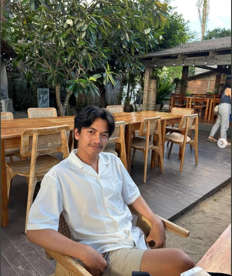 KAFAE_Al's tweet photo. ภูเก็ตมีไรดีบอกหน่อยยย
#ภูเก็ต #หาเพื่อนคุย https://t.co/S2GYG1aqOs