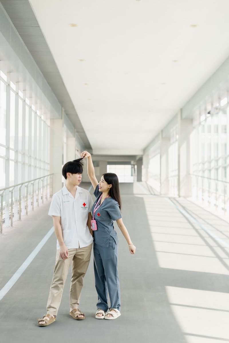 อรนีนี่นี้ tweet media