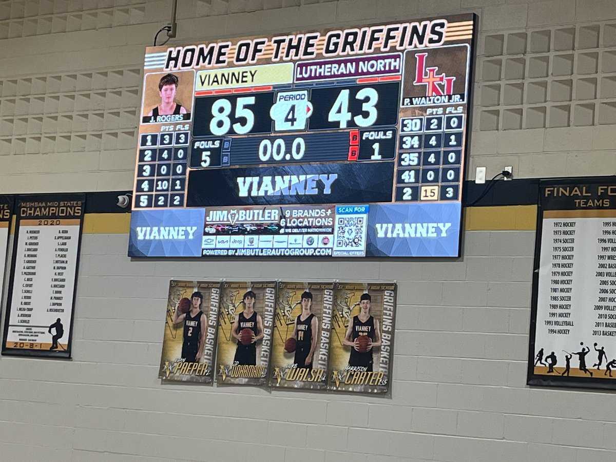 Vianney with the win over Lutheran North on Senior Night. ⚫️🟡🏀