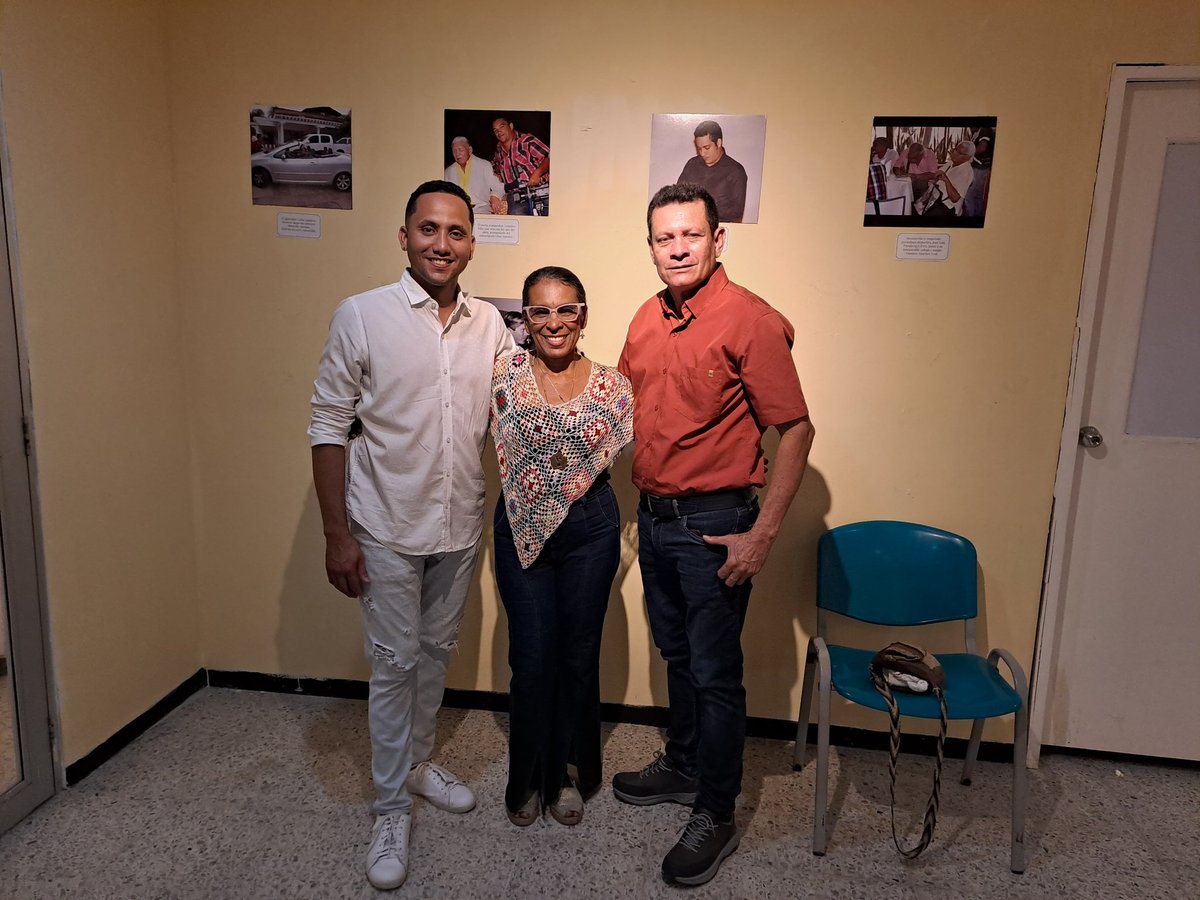 AlexThomas169's tweet photo. Nuestro apoyo al Círculo de Periodistas de Valledupar quienes informan y hacen periodismo con credibilidad, responsabilidad y respeto siendo la voz social y de comunicación de las comunidades ante la institucionalidad! https://t.co/yng5cdrDRp