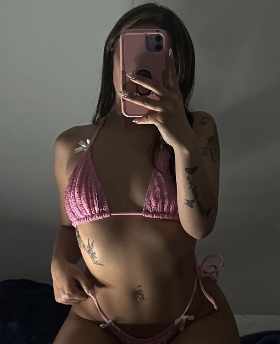 lilpixieedoll's tweet photo. @kaitvioletxo You’re pretty https://t.co/dPZcS1KOeQ