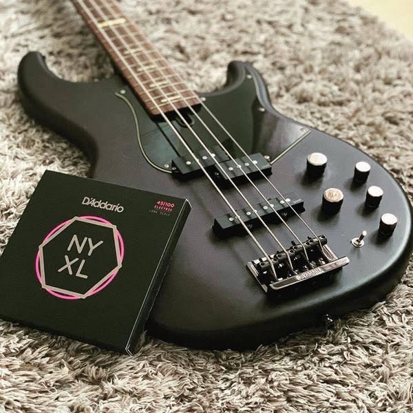TheMusicSpot's tweet photo. #DAddario #NYXL #bassstrings thump harder, bend farther & sound thicker than any string you’ve played before. NYXL provide higher break strength, enhanced tuning stability & accentuated harmonics where it counts. Expand the scope of your low-end.
https://t.co/DtsJN3ejl7 https://t.co/Gb0isAXk09