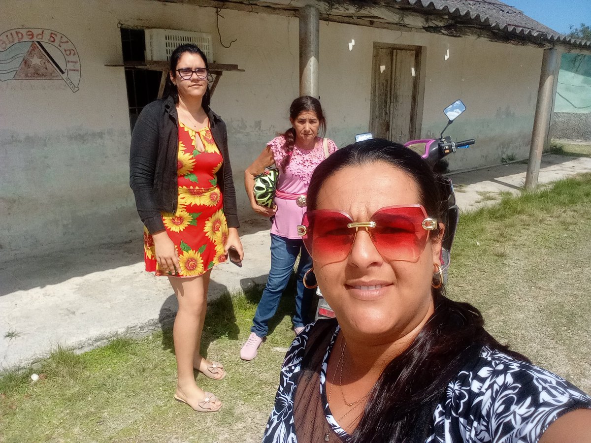 SantaCem43504's tweet photo. Desde lo más intrincado de nuestra CEC conversación y debatimos con la voz de la experiencia abuela de 94años q fue autoridad electoral y una joven de solo 19años q hoy nos acompaña defendiendo nuestra labor https://t.co/TKildXmViE