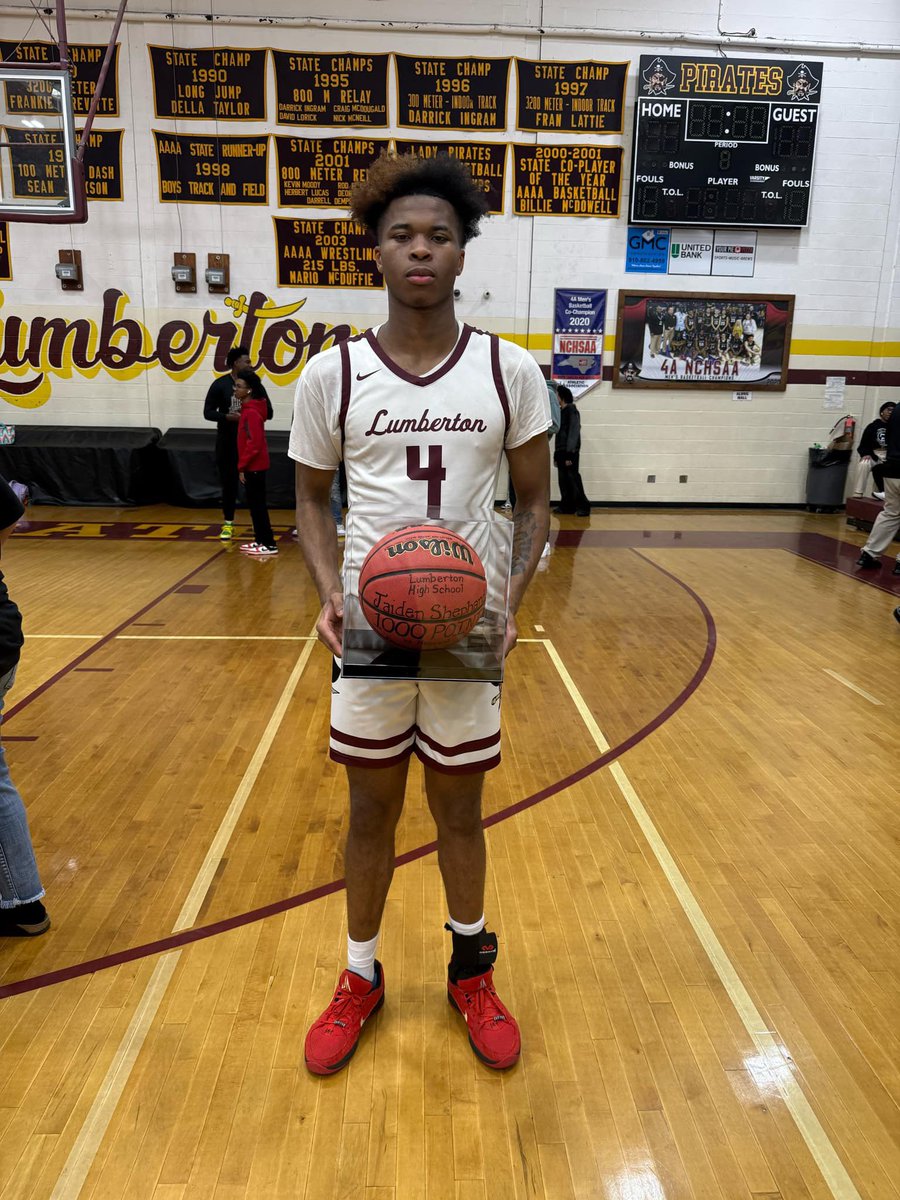 Jaiden Shephard (@jaiden_shep) on Twitter photo I am blessed to hit 1000 points in my career and I would like to thank all my coaches that helped me through it all , job not finished .. <a href="/Bedwards02/">Bryant Edwards</a> <a href="/Phenom_Hoops/">Phenom Hoop Report</a> <a href="/UnderratedAthl_/">Underrated Athletes</a> <a href="/Flight22bball/">Flight 22 Basketball</a> <a href="/CHC3/">Scout Clark</a> <a href="/StilesOnSports/">Chris Stiles</a> I am blessed to hit 1000 points in my career and I would like to thank all my coaches that helped me through it all , job not finished .. <a href="/Bedwards02/">Bryant Edwards</a> <a href="/Phenom_Hoops/">Phenom Hoop Report</a> <a href="/UnderratedAthl_/">Underrated Athletes</a> <a href="/Flight22bball/">Flight 22 Basketball</a> <a href="/CHC3/">Scout Clark</a> <a href="/StilesOnSports/">Chris Stiles</a>