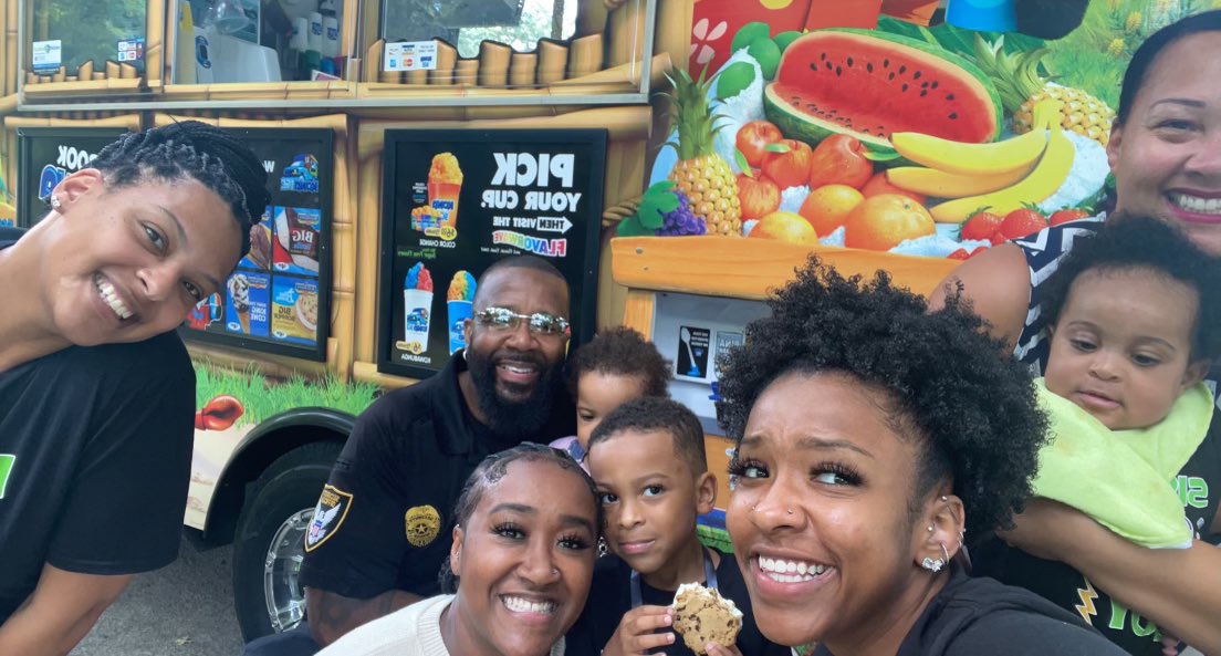 Courtney Grace tweet media