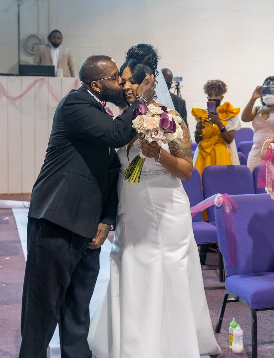 Courtney Grace tweet media