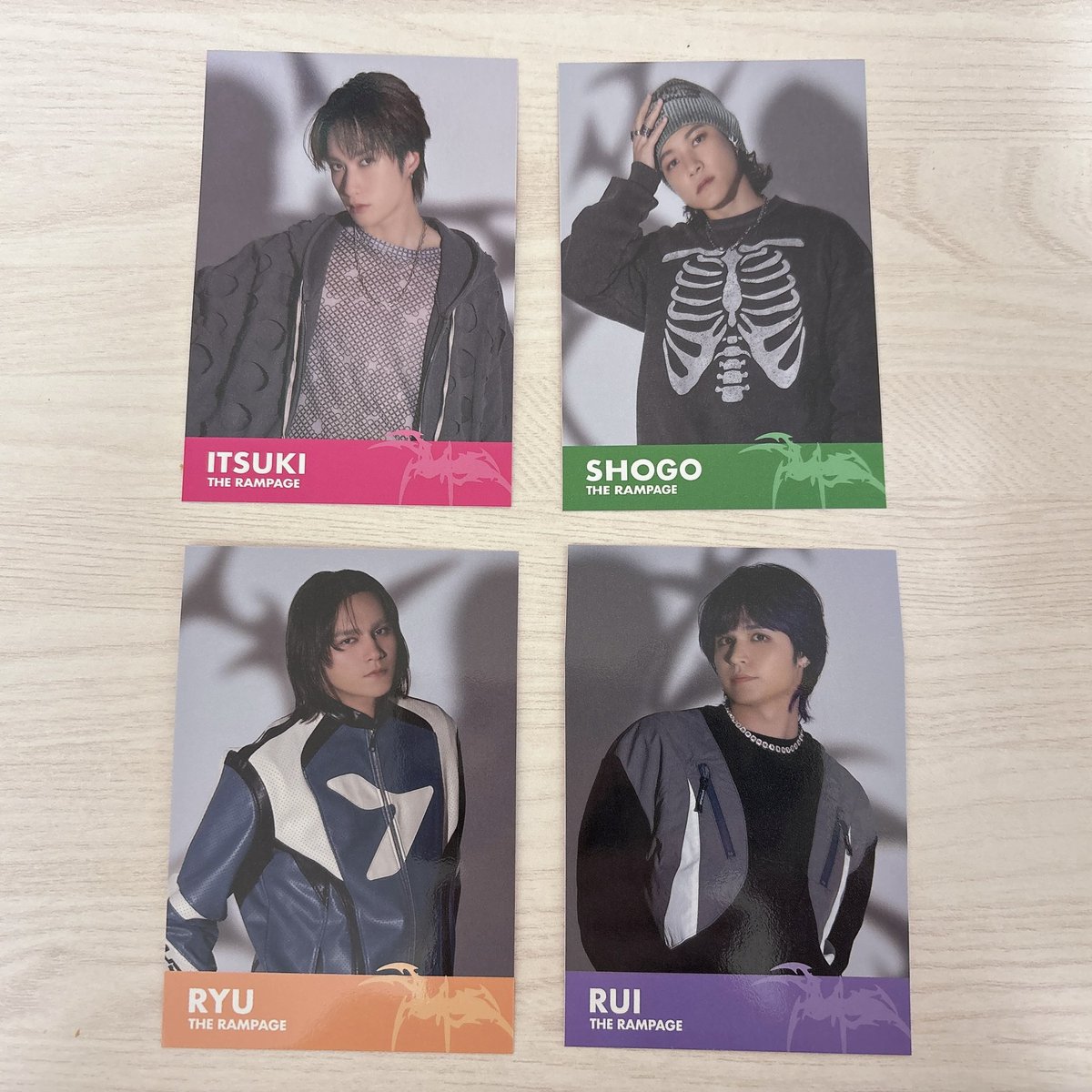 THE RAMPAGE PRIMAL SPIDER 
ランペ フォトカ 交換
 
【譲】 藤原樹 与那嶺瑠唯 龍 岩谷翔吾

【求】吉野北人

郵送で対応致します。
お心当たりのある方ご連絡お待ちしております🙏🏻