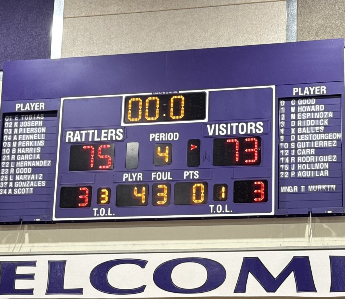 cynthiaatapia's tweet image. Such an amazing win tonight against a great Stony Point! Your Harlan Hawks are your Regional 6A Boys Basketball Champions! #HawkYeah ⁦@NISDHarlan⁩ ⁦@harlanhoops⁩