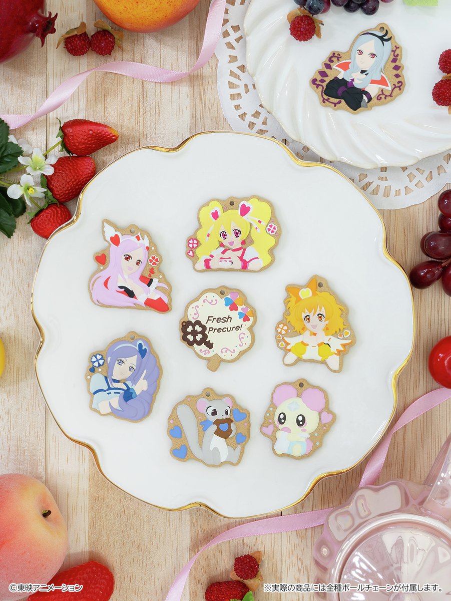 PrecureShokugan's tweet photo. プリキュア　クッキーチャームコットの2弾が3月に発売されます！
今日は『フレッシュプリキュア！』のイメージカットを公開✨
お皿に乗せると本物のクッキーみたいで可愛いです💖　発売をお楽し��に！
https://t.co/kGjtyqH1Zm
#precure　#プリキュア　#フレプリ https://t.co/ULTdlIfw3X