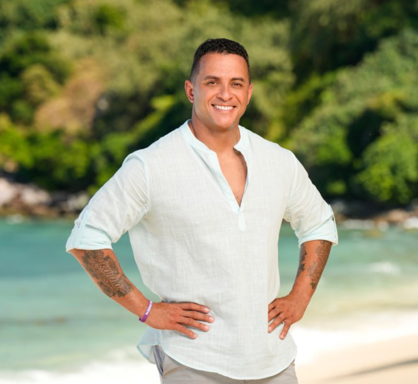 joeS48update's tweet photo. 🚨With his 3 person alliance and duo with Eva, Joe is the most secure within the Lagi tribe. What a player! #Survivor48 https://t.co/JAdjEe6Itc