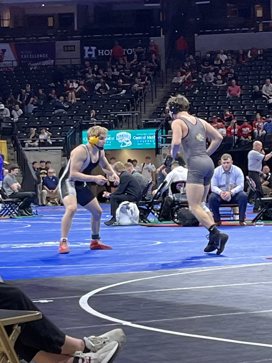 FHNWrestling's tweet image. Apple, Wyatt, and Conley all in the semis. That’s 3 State Medalists so far. Aubrey, Ashlynne, Noah and Cole all still wrestling