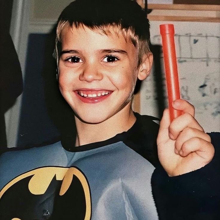 ilysmjdrewb's tweet image. forever my child. 😭 happy 31!!!