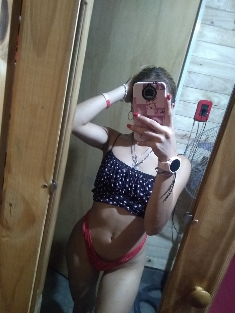 CaandeRetamozo's tweet photo. Buenas noches pipusss✨💋✌️ https://t.co/0D0tCQt9te