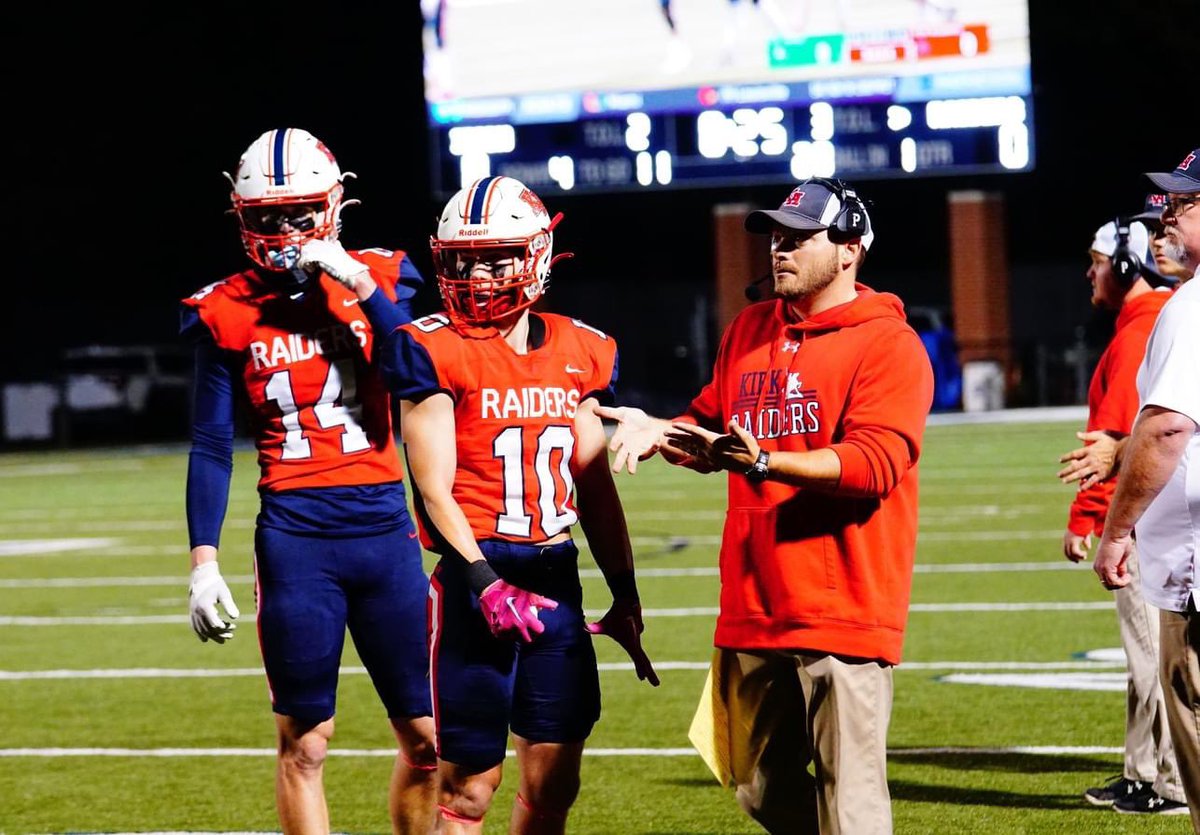 Devon HENNIS (@hennisdevon) on Twitter photo appreciate every chance you gave me coach, on and off the field hell of a guy. from being undefeated losing state to being undefeated winning state was a good ride coach. wish you the best. #1X
<a href="/colinboone4/">Colin Boone</a> appreciate every chance you gave me coach, on and off the field hell of a guy. from being undefeated losing state to being undefeated winning state was a good ride coach. wish you the best. #1X
<a href="/colinboone4/">Colin Boone</a>