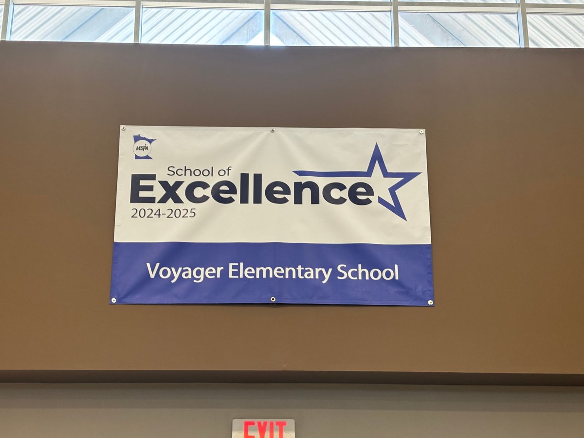 MESPAprincipals's tweet image. 🎉 Voyager Elementary celebrated their School of Excellence award in style! 🏆✨ Students rocked their Excellence t-shirts, sang the school song, and Principal Dana Christensen received a plaque from Michelle Krell. Congrats, Voyager! 👏 #SchoolOfExcellence #MESPA #ATeam206