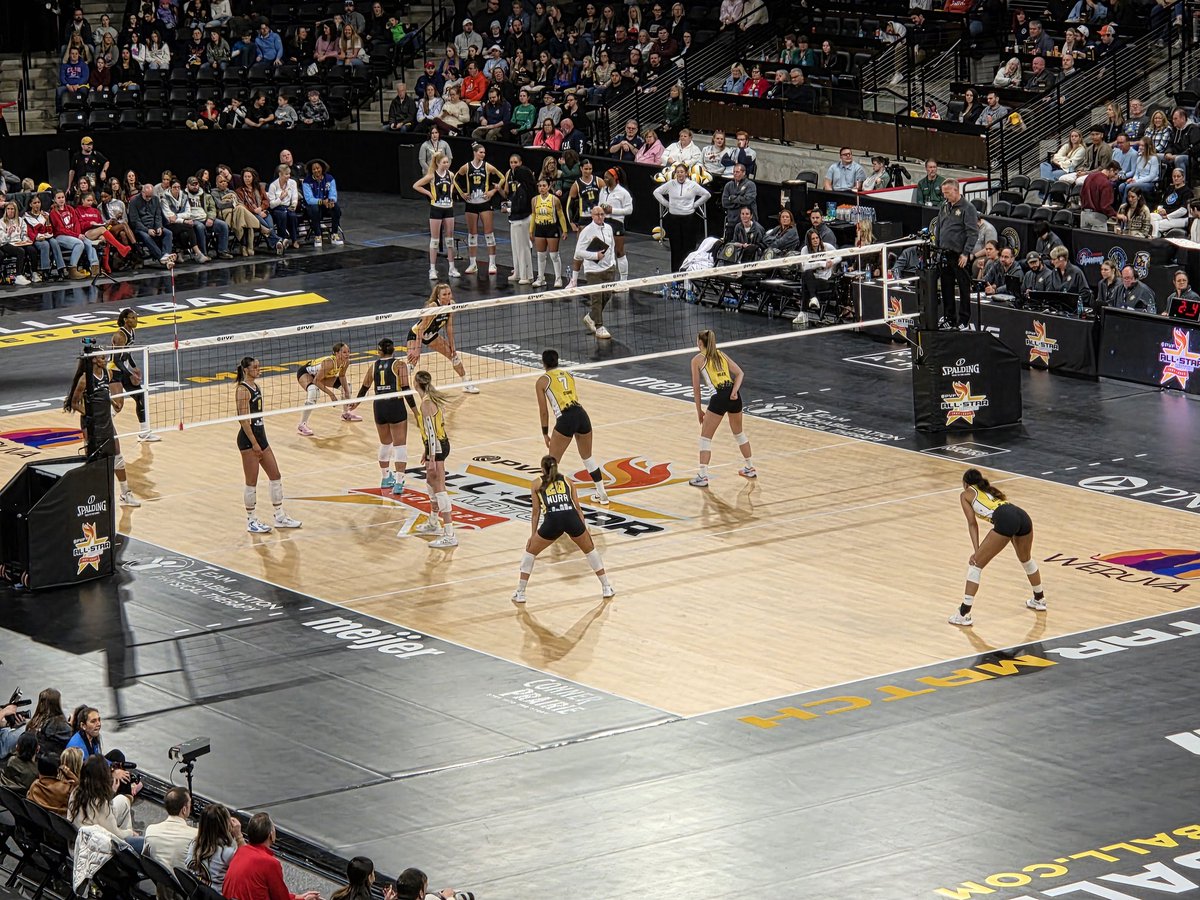 RobCarolla's tweet image. It was a long week and a busy several months leading the team that put together the historic inaugural @RealProVB All-Star Match last Saturday, but couldn't be prouder of how it turned out. Plus, got to share it with my boys and even put them to work (a bit!).