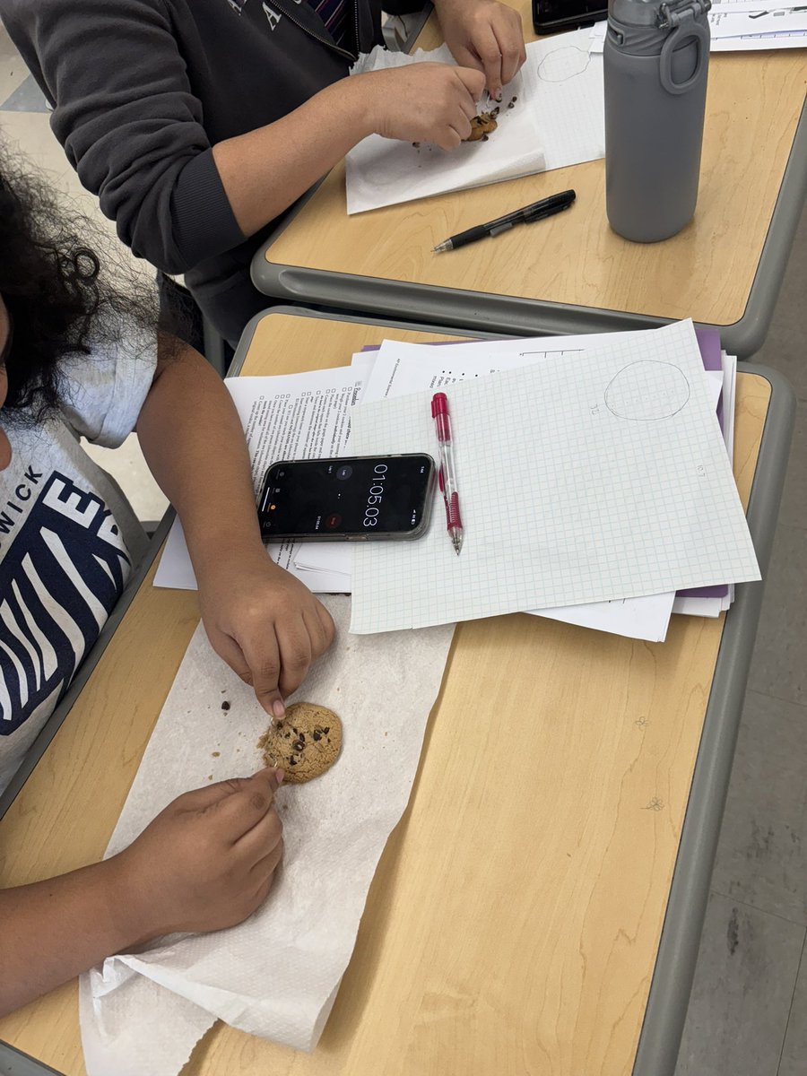 MissBanBiology's tweet photo. A week of engaging and inquiry based labs/activities in my bio and AP science class! Potato Osmosis lab for biology and Cookie Mining for APES π§ͺπ₯ΌπͺβοΈ #nbpsscience #ngss #bioteacher #apesteacher @nbpschools @ENunez___ https://t.co/wqicBh4zQD