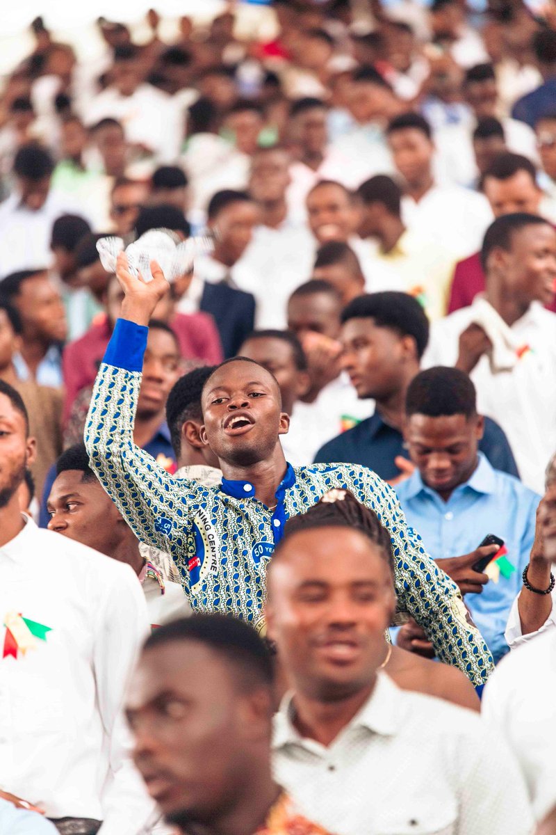 Official_HTU's tweet photo. HTU welcomes 4,120 fresh students! 2,470 males & 1,650 females joined the HTU family in 3 sessions. Total student population now almost 10,000! Congratulations!
#HTU #Matriculation #FreshStudents #UniversityLife https://t.co/xqGFkrA7bH