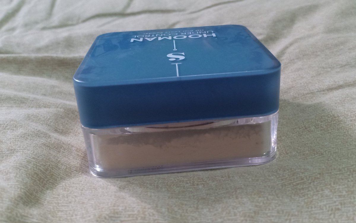 bulletproofshi's tweet photo. @rafeilz Preloved!! wts somethinc hooman loose powder shade 03 light, alasan jual karena shade keterangan. jujur ini bagus banget😭buat acne prone karena acne friendly dan non comedogenic. bener bener nempel seharian dia di kulit aku super oily
💸80k ajaa yuu pls aku mau beli shade lain😭 https://t.co/aXM84t6Jez