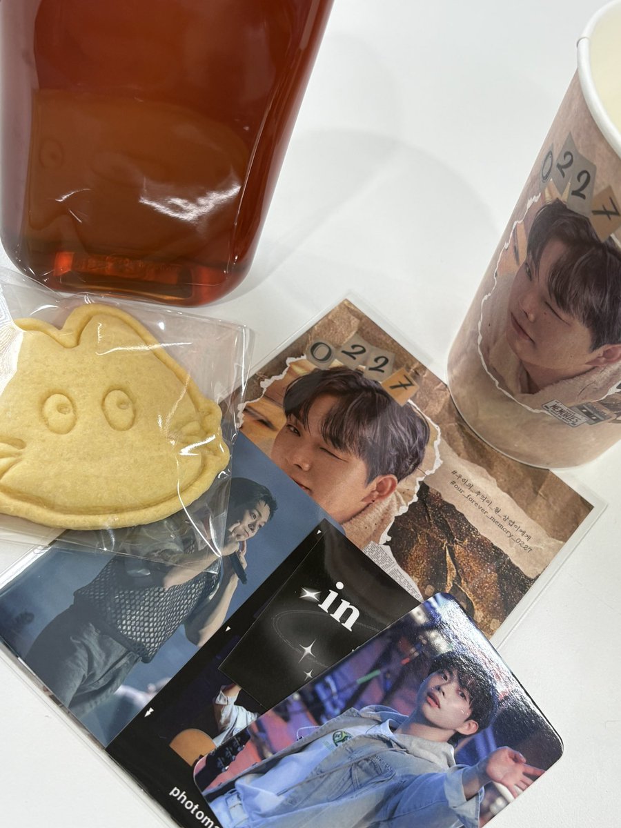 💚IN FOCUS
너무너무 이쁘게 꾸며져 있었어요!
볼펜 뽑고 싶었는데 뽑아서 기분 짱이여써요 🫠 
#우리의_추억이_될_상엽이에게
#our_forever_memory_0227