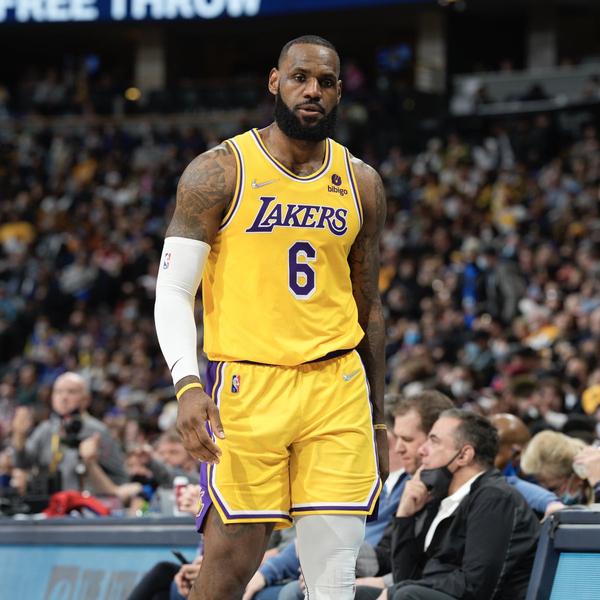 LegionHoops's tweet photo. LeBron has played in 301 out of 335 back-to-backs in his career, per ESPN

The ultimate respect for the game. https://t.co/bfSnC508gR