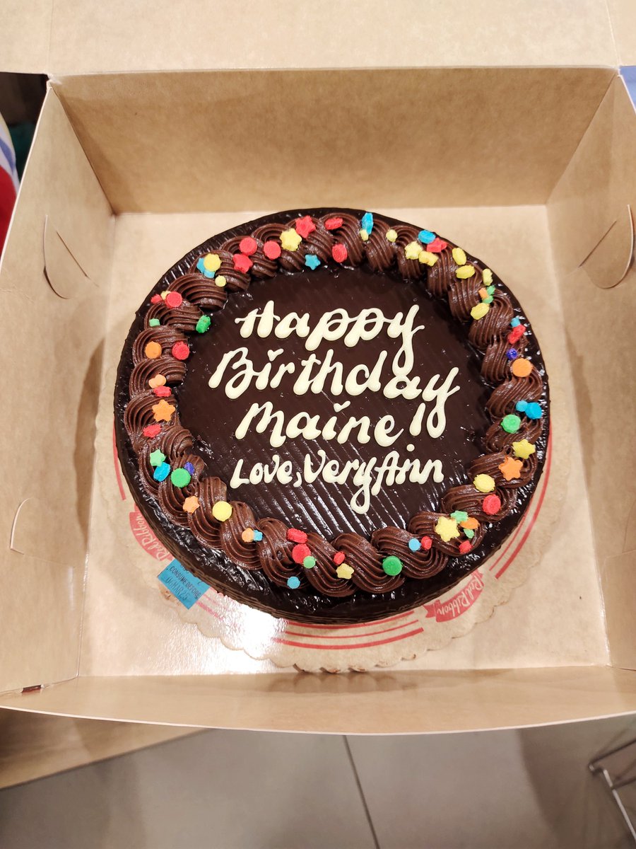 VeryAnn3's tweet image. For you😘
#EBMaineDay
#MaineMendoza @mainedcm