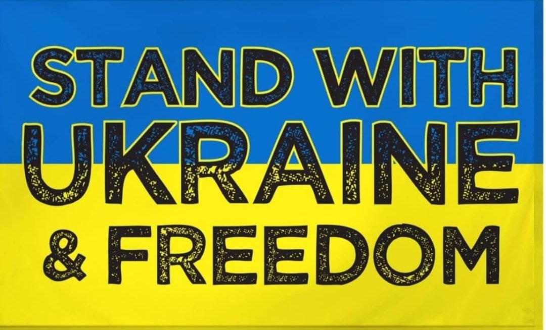 DapperCub's tweet image. #StandWithUkraine