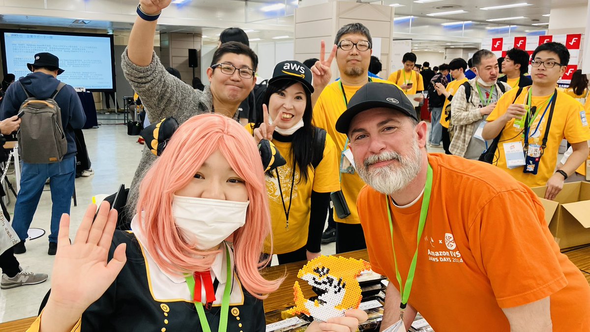 ランチまだの方は是非食べてくださいー😋
お弁当スタッフがお待ちしています‼️
#jawsug #jawsdays2025