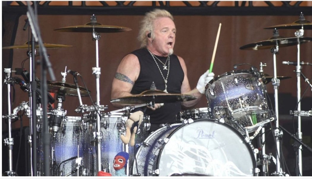 Overshadowed by Bonham, Peart, Moon and others, one of the most underrated, hardly talked about drummers is <a href="/joeykramer/">Joey Kramer</a> of Aerosmith. Anyone else like Joey Kramer?