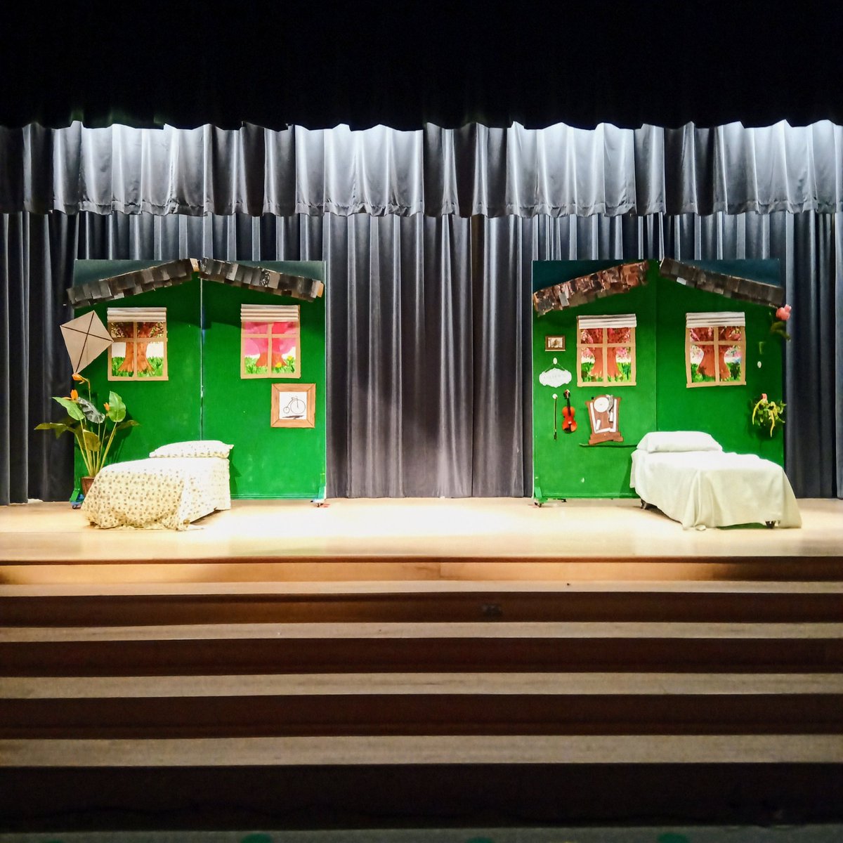 Jarrett Rettman (@mrrettmansmusic) on Twitter photo Come see <a href="/TeamDundalkES/">TeamDundalkES</a> spring musical this weekend! Sat/Sun at 1pm, free admission, A Year with Frog and Toad! Come see <a href="/TeamDundalkES/">TeamDundalkES</a> spring musical this weekend! Sat/Sun at 1pm, free admission, A Year with Frog and Toad!