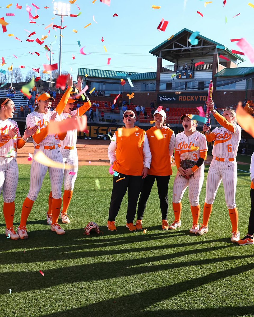 Softball America tweet media